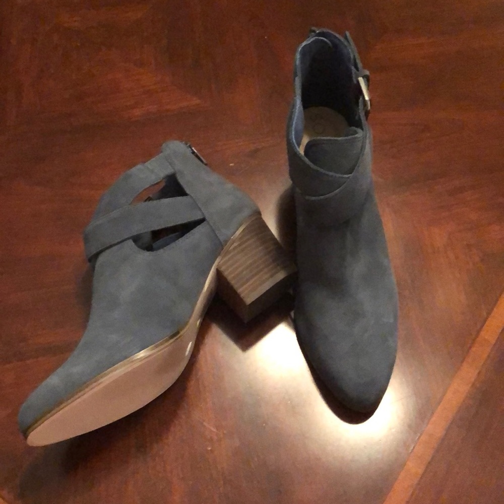 Sole Society blue suede bootie 8